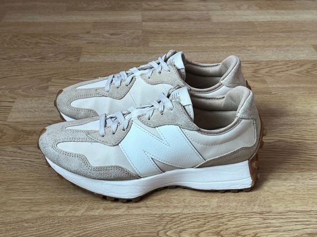 Кросівки