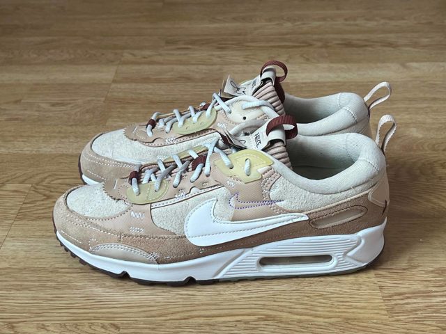 Замшеві кросівки Air Max